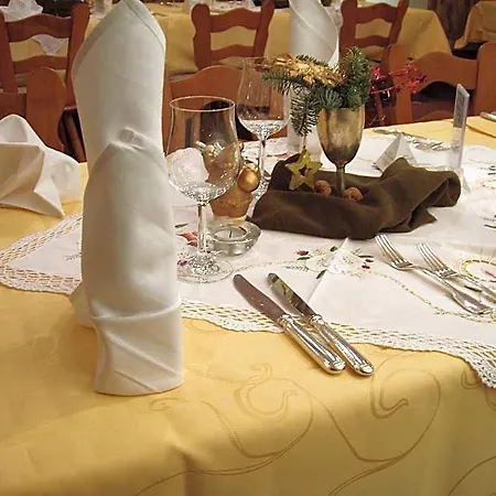 Hotel Restaurant Koehle 3*